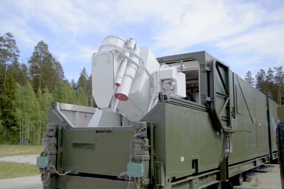 ­Peresvet, een lasersysteem gemonteerd­ op een truck.