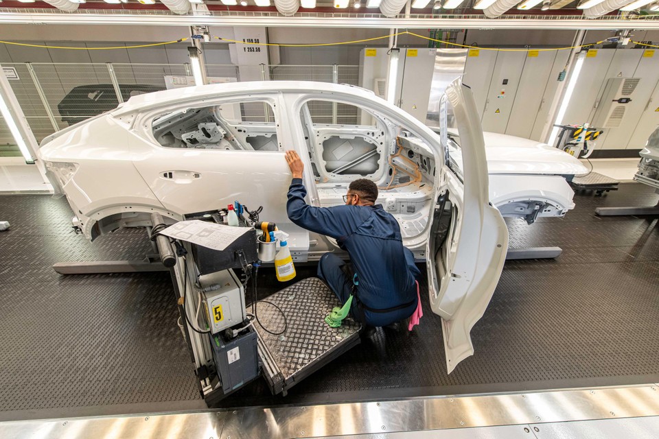 Volvo Cars production line in ghent