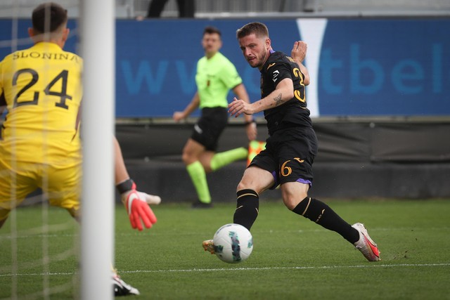 OH Leuven wint topper tegen Anderlecht
