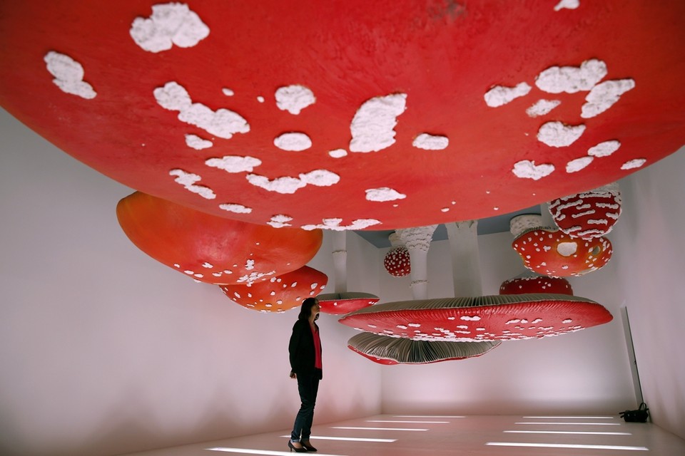 ‘Upside down mushroom room’ van Carsten Holler in Prada’s Foundation 