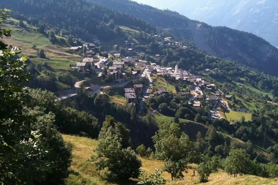 Het prachtige dorpje Albinen is vooral in trek bij toeristen. 