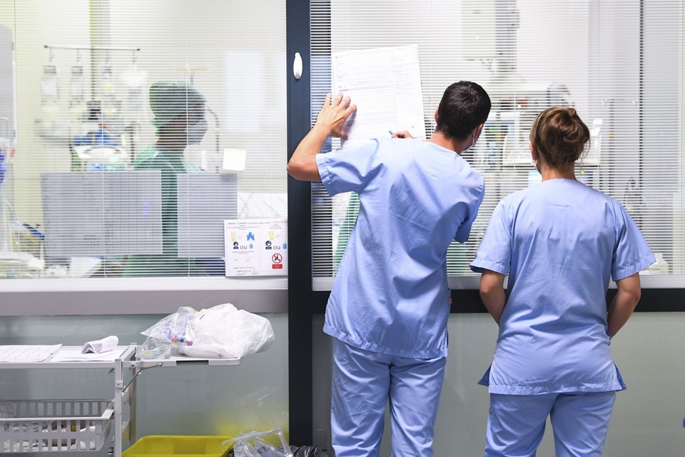 Verpleegkundigen aan het werk in het ziekenhuis van Marche-en-Famenne (themabeeld) 