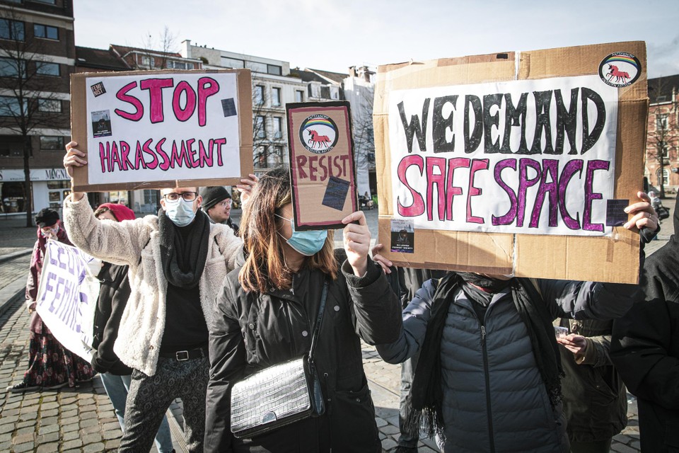 Een actie in Leuven tegen grensoverschrijdend gedrag aan de universiteiten.