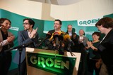 thumbnail: Wouter Van Besien kondigt samen met de top van Groen zijn afscheid aan als voorzitter