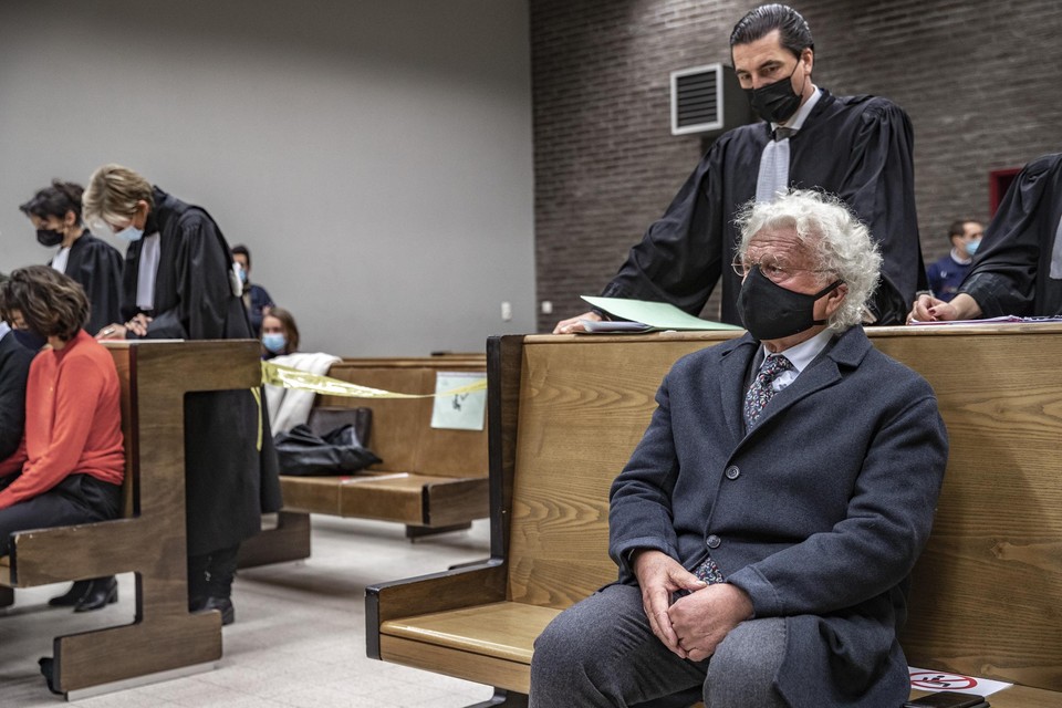 Coolsaet tijdens de zitting voor het Antwerpse hof van beroep.  