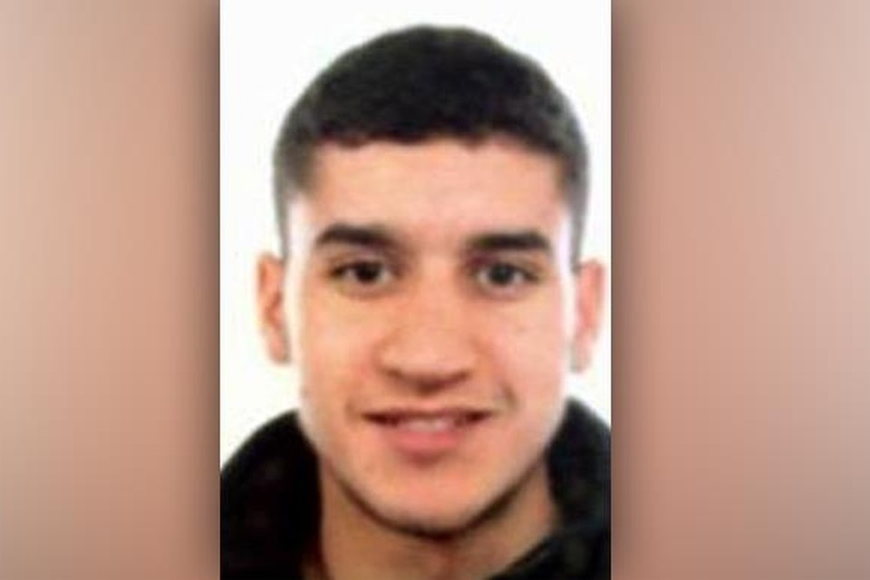 Younes Abouyaaqoub (22) is nog steeds op de vlucht. 