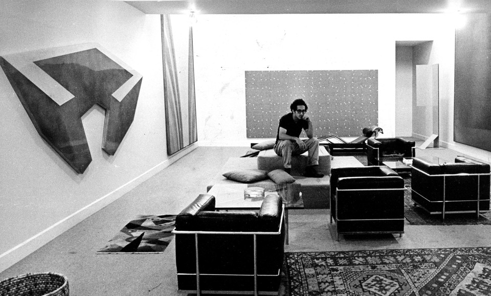 Stella in zijn atelier in juni 1968.