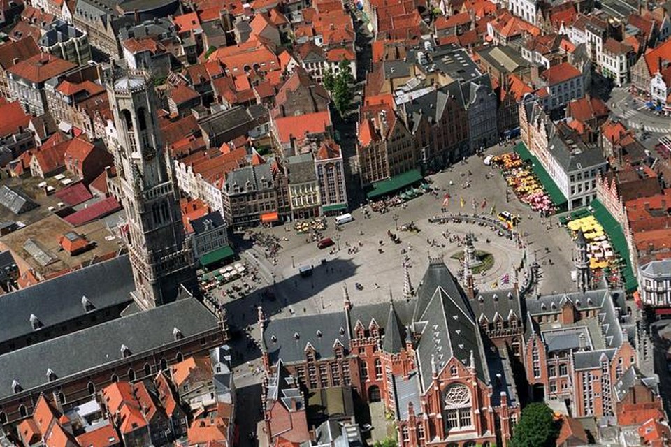 De Markt van Brugge (archiefbeeld).