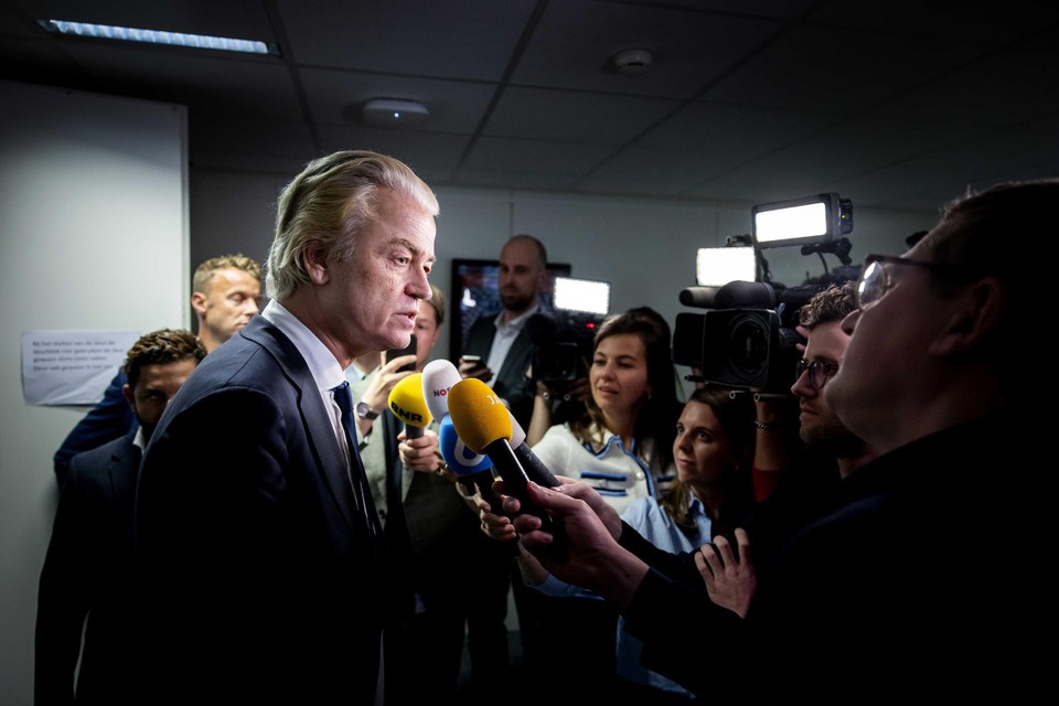 Geert Wilders bij de voorstelling van het onderhandelingsakkoord.