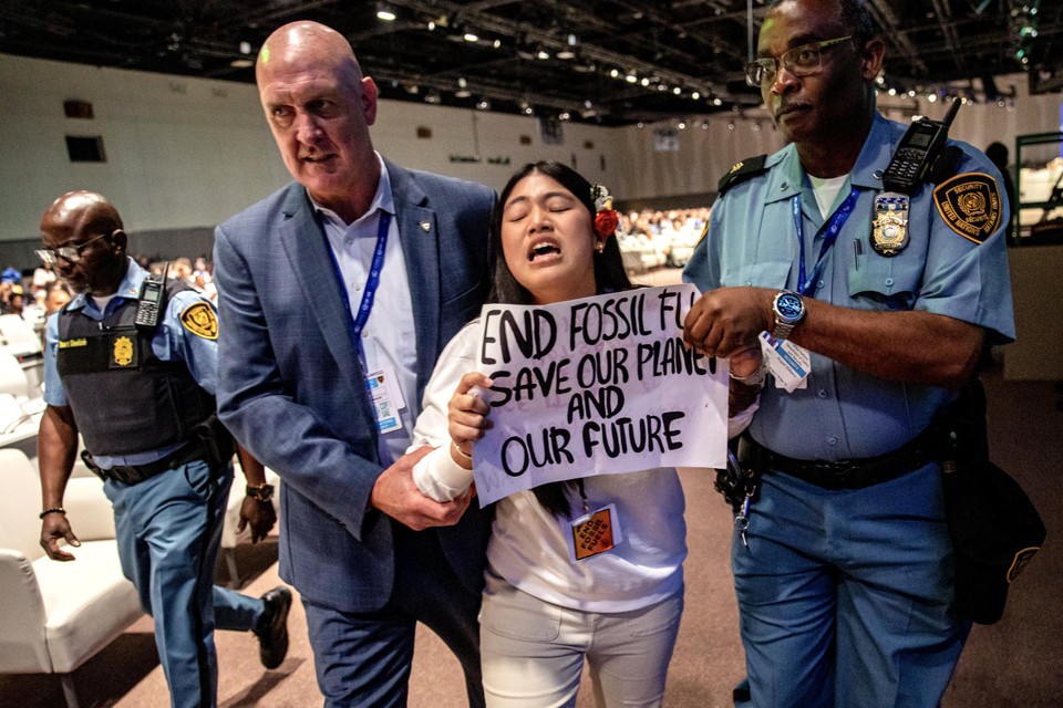 De eerste reacties van klimaatactivisten zijn niet positief.