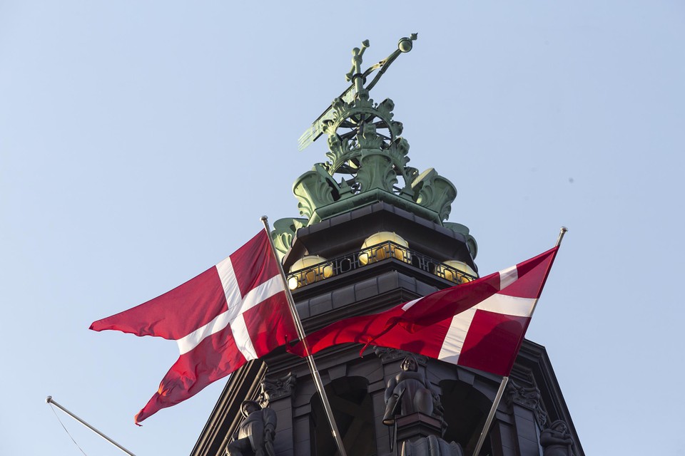 Het Deense Parlement: ‘het vermogen van vrouwen versterken om zelf over abortus te beslissen.”