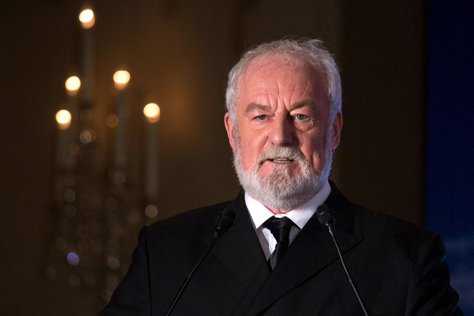 Bernard Hill.