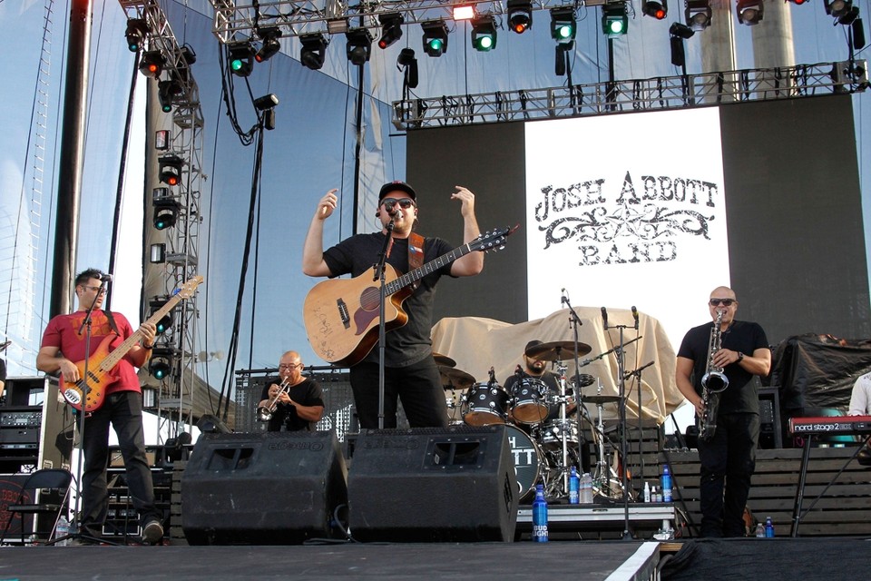 De Josh Abbott Band speelde op het Route 91 Harvest muziekfestival voordat Paddock er het vuur opende op festivalgangers. 