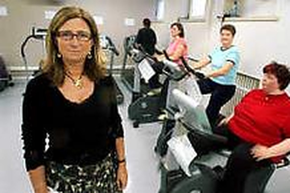 Cöordinator Gerda Vandendriessche in de sportzaal van het obesitascentrum op de campus Sint Niklaas van AZ Groeninge. <br>Patrick Holderbeke<br>