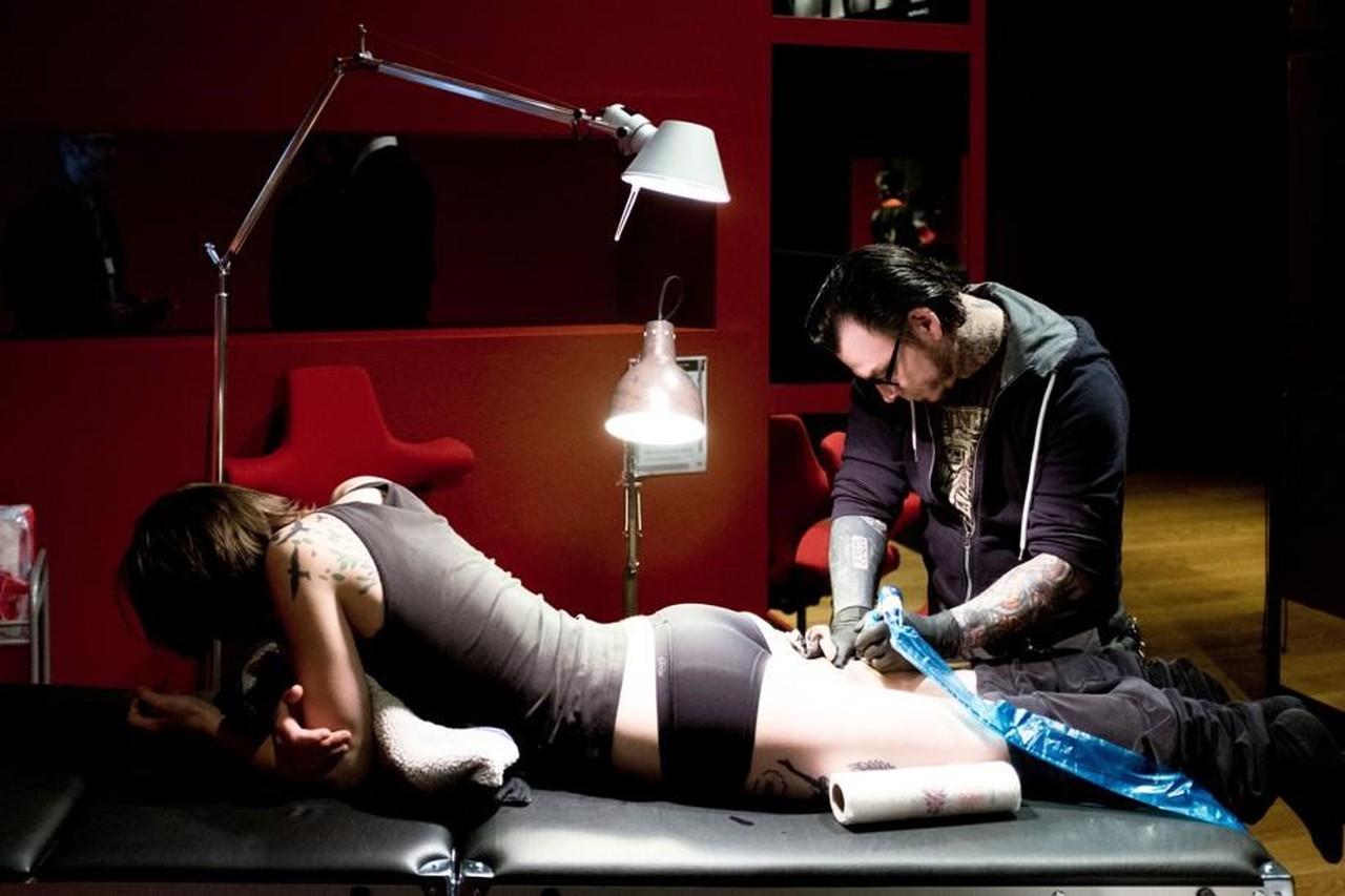 Van tattoo tot penispiercing | De Standaard Mobile