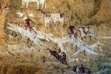 thumbnail: Het Ennedi-massief in Tsjaad biedt onderdak aan duizenden muurschilderingen en rotstekeningen. De grootste verzameling in zijn soort in de Sahara.