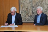 thumbnail: Eric De Bruycker (rechts) naast de gouverneur van Vlaams-Brabant, Lodewijk De Witte
