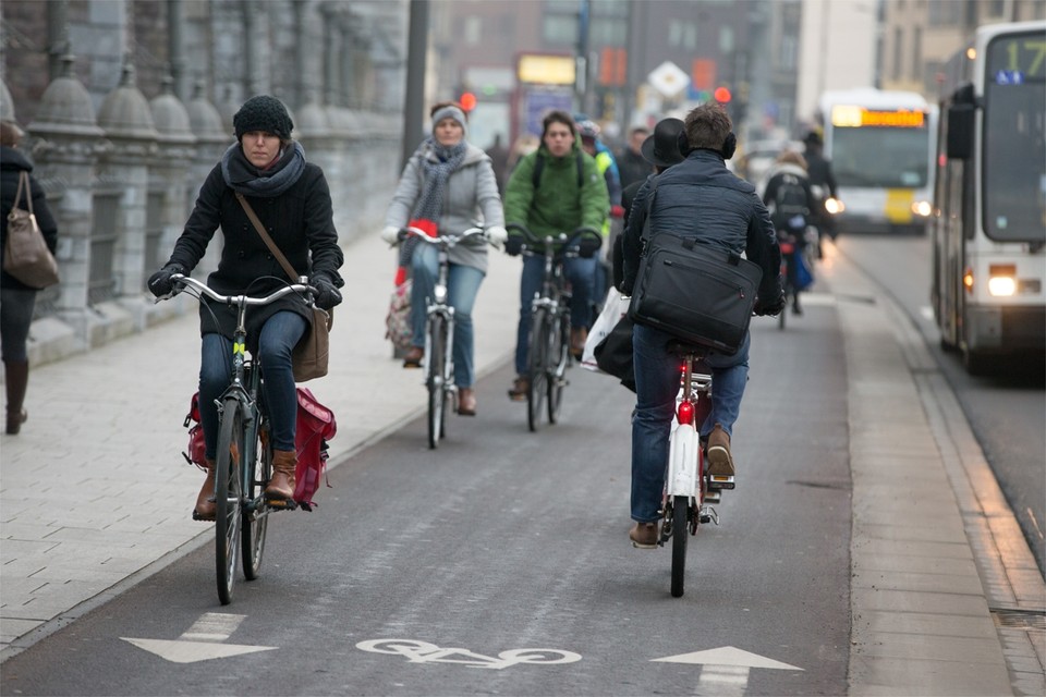 Het fietspad aan Antwerpen-Centraal. 