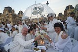 thumbnail: <P>Een deel van de gasten dineerde aan de Tuileries.</P>