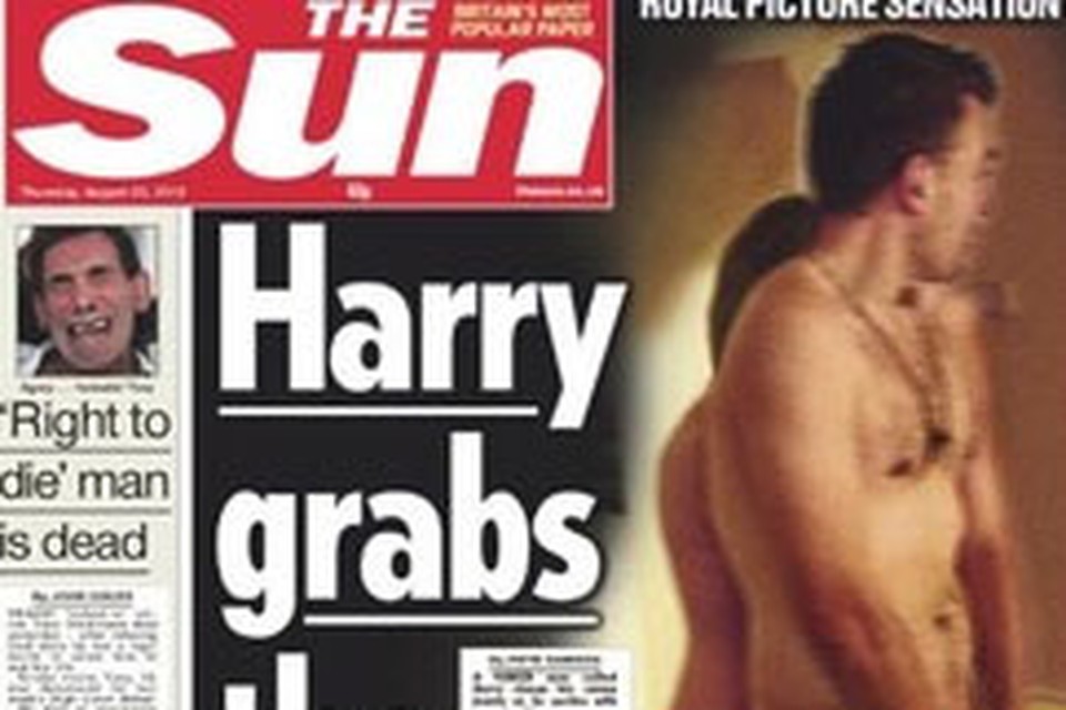 The Sun publiceert dan toch naaktfoto's van prins Harry | De Standaard  Mobile