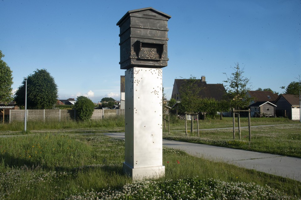 De ‘Bijenkorf voor de vrijheid’ in Zedelgem. 