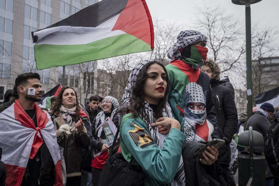 Bij betogingen voor vrede in Gaza zijn er vrijwel altijd veel jongeren aanwezig.