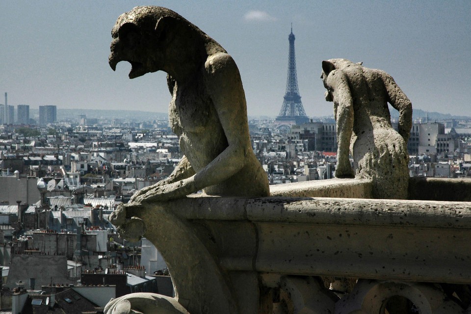 Een romantisch uitje naar de Eiffeltoren is niet langer toegelaten 