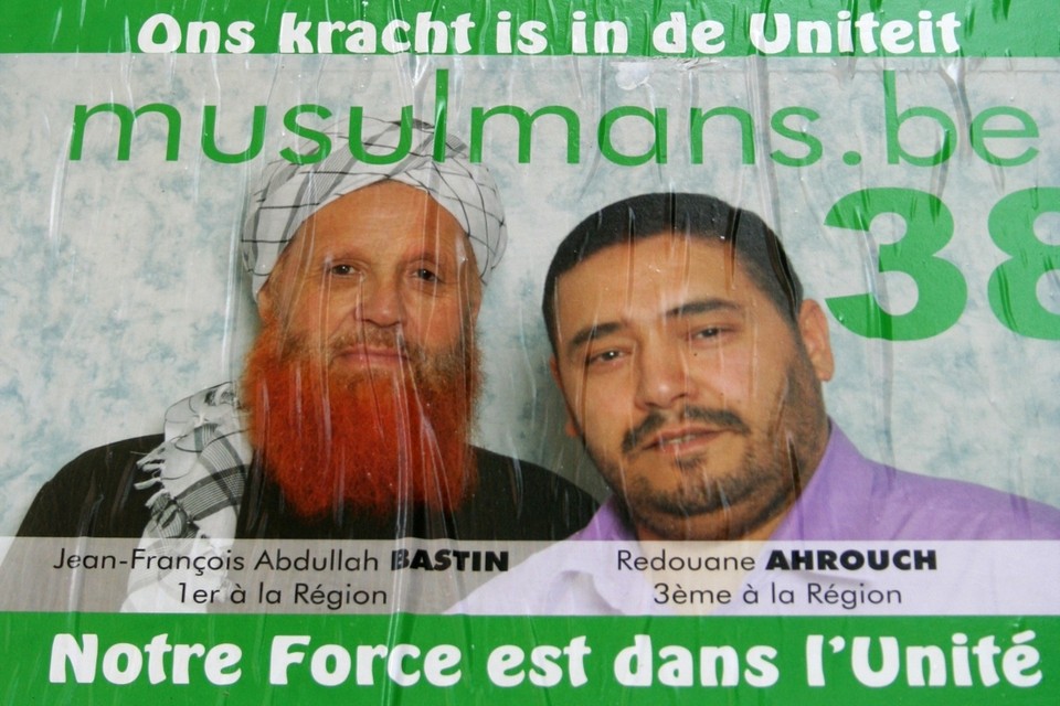Campagnebeeld van de partij Islam uit 2009.