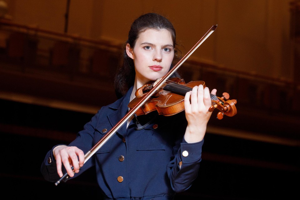 Pauline van der Rest op 11 mei, aan de vooravond van de Koningin Elisbethwedstrijd voor viool.