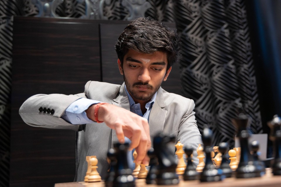 Gukesh is de vaandeldrager van een jonge generatie Indiase schaaktalenten.