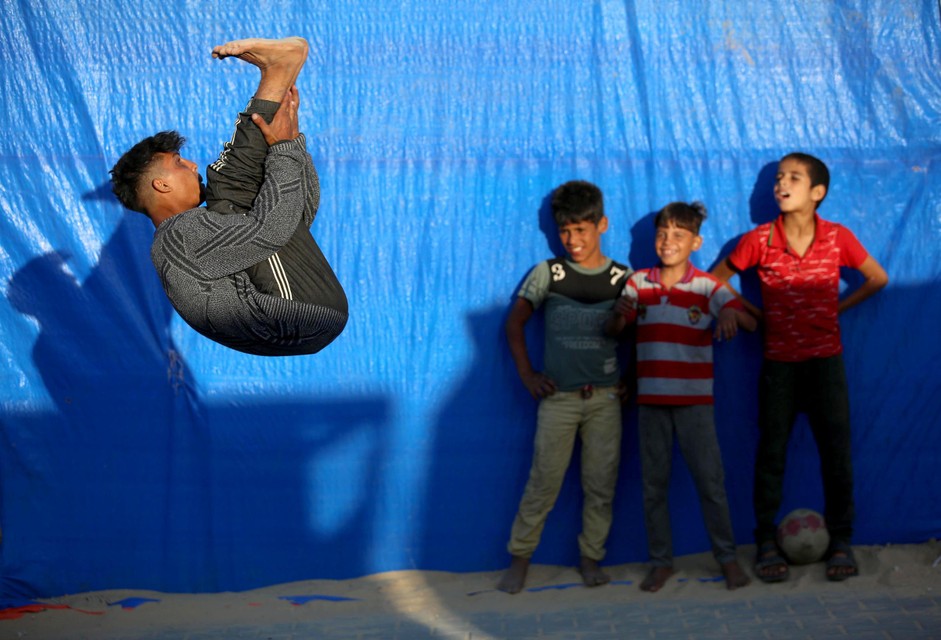 Life goes on, en ondanks alle ellende in de Gazastrook blijven kinderen er gewoon spelen.