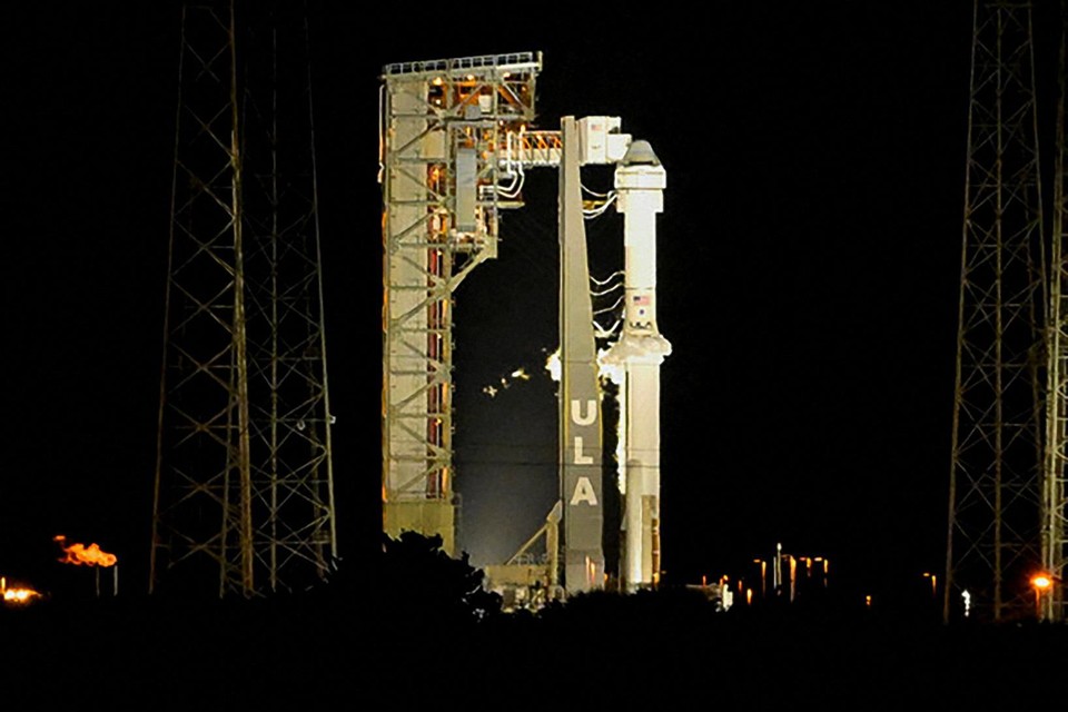De Starliner en de Atlas V-raket, die uiteindelijk te onrustwekkend zoemde om te mogen vertrekken.