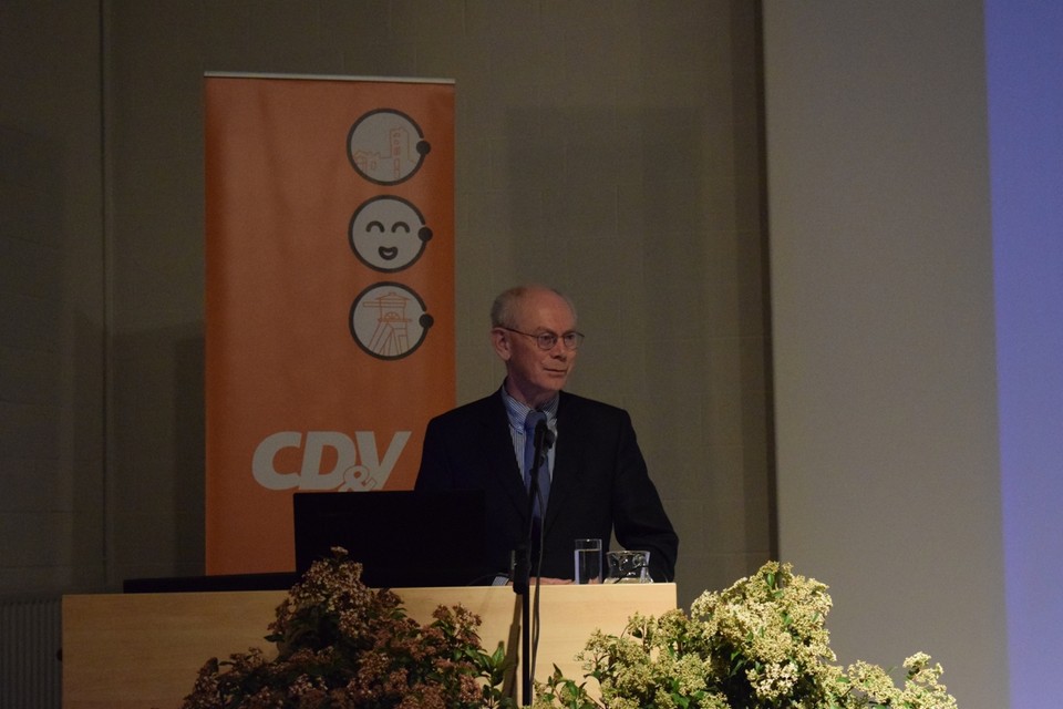 Herman Van Rompuy gaf een uiteenzetting voor CD&V Genk. 