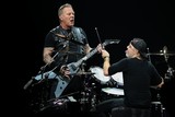 thumbnail: Een gesigneerd Metallica-album, dat mag wat kosten 