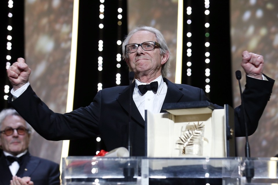 Loach in mei 2016 bij het winnen van de Gouden Palm in Cannes. 