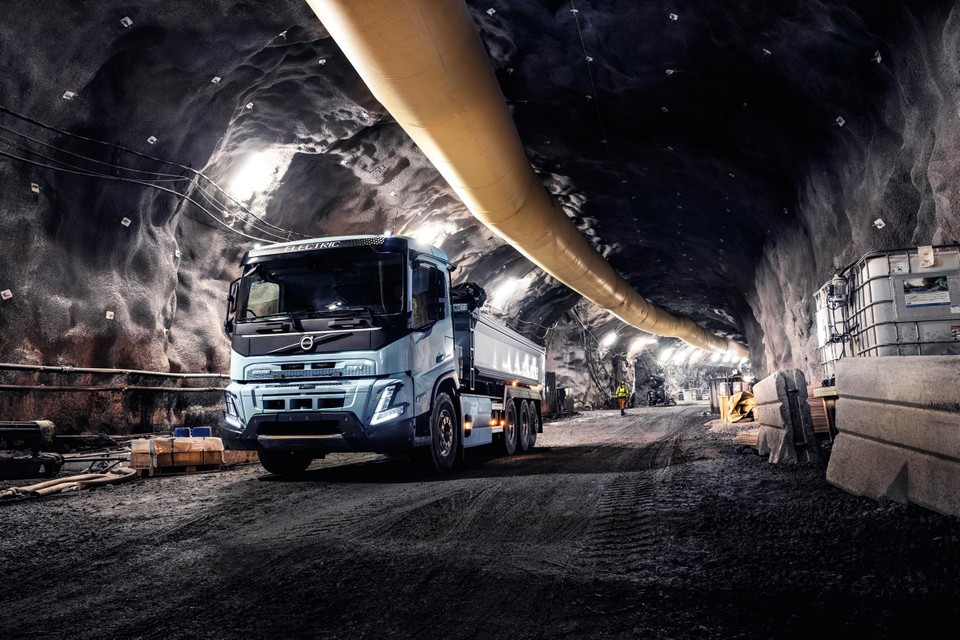 Volvo heeft onder meer aan het Zweedse mijnbedrijf Boliden zelfrijdende vrachtwagens geleverd, voor de inzet in mijnen.