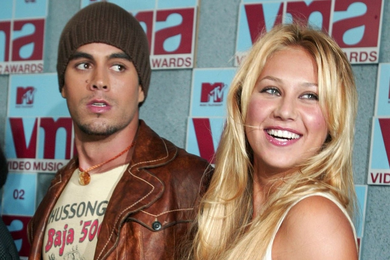 Anna Kournikova en Enrique Iglesias trouwen na 12 jaar verloving | De  Standaard Mobile