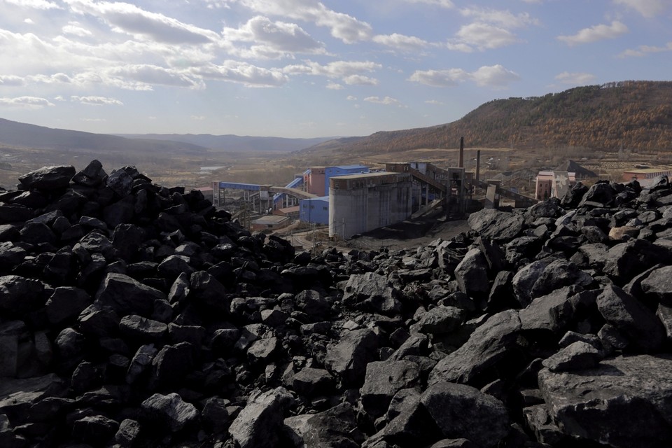 Het Noorse staatsfonds belegt niet langer in steenkoolbedrijven. 