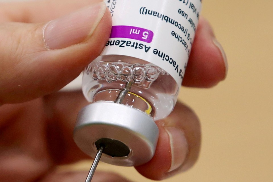 Volgende week verwacht België 386.400 doses van AstraZeneca 