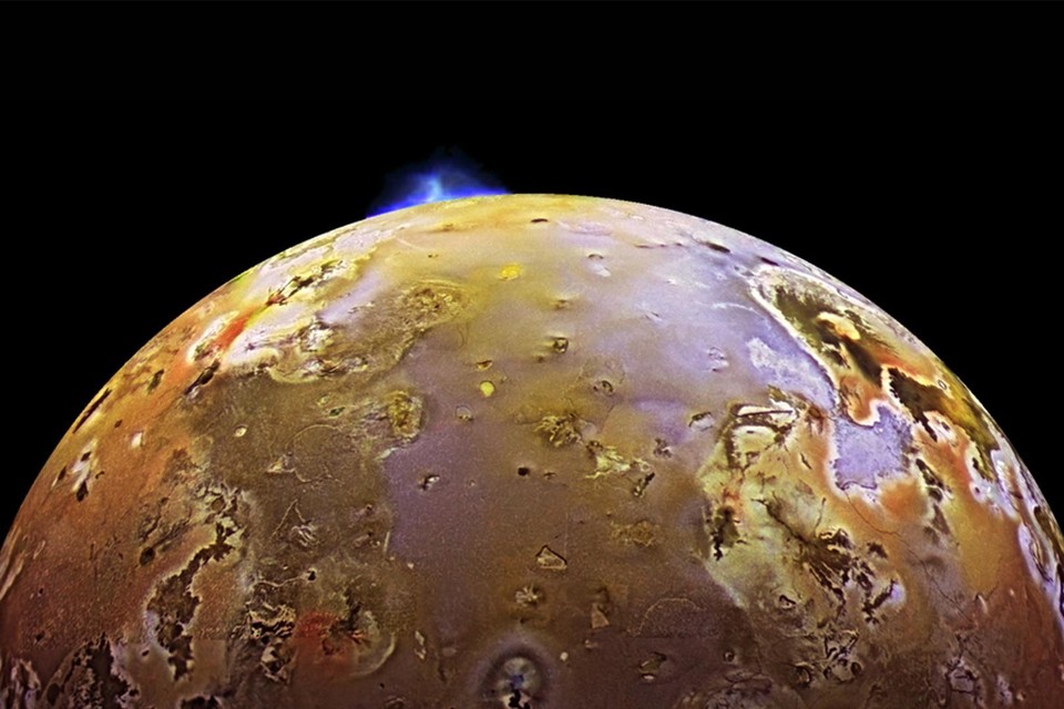 Een uitbarsting op Io.