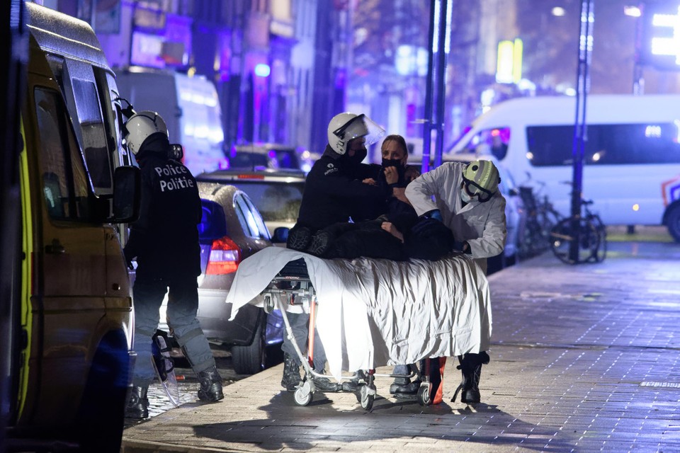 Bij de rellen van 13 januari raakten meerdere politieagenten gewond. 