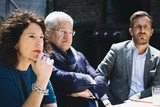 thumbnail: De drie Nederlandstalige ministers in de Brusselse regering: Bianca Debaets (CD&V), Guy Vanhengel (Open VLD) en Pascal Smet (One Brussels/SP.A)