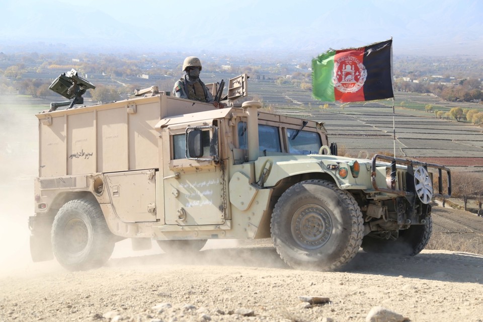 Themabeeld Afghaanse veiligheidsdiensten tijdens een patrouille 