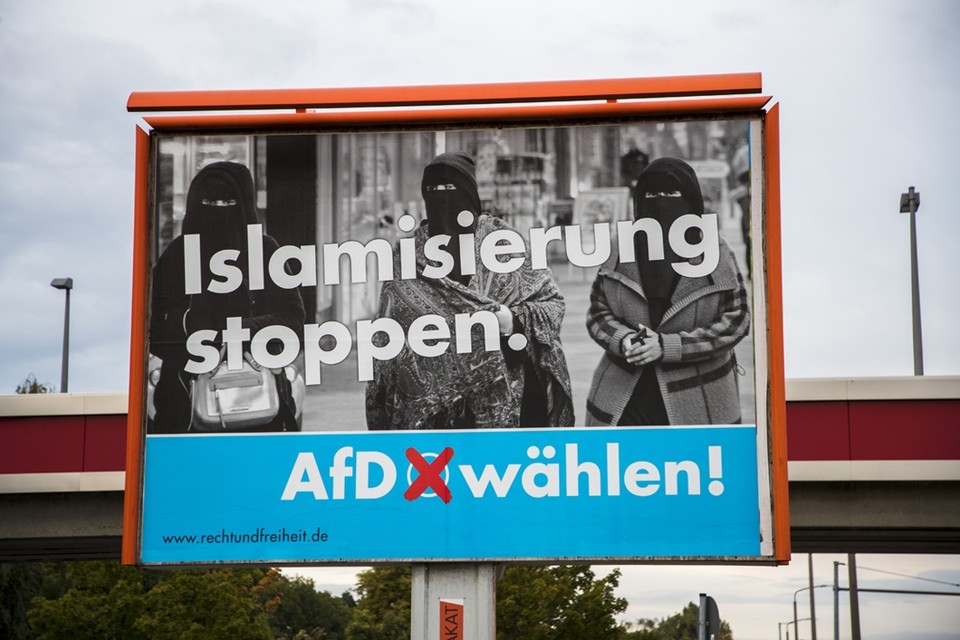 AfD-campagnebeelden zijn doorgaans niet bepaald islamvriendelijk. 