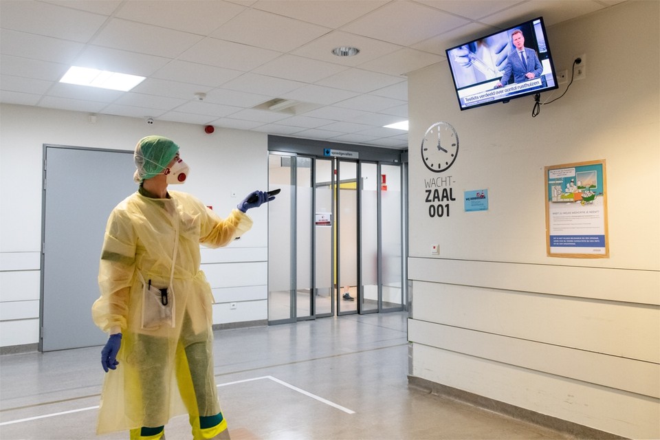 Het Jessa-ziekenhuis in Hasselt: het personeel heeft al heel veel expertise opgebouwd rond covid-19, het ziekenhuis denkt na hoe ze die kan delen met de woonzorgcentra. 